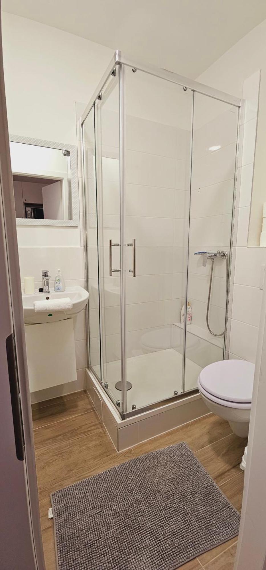 Noble Studio Apartments Zagreb Luaran gambar