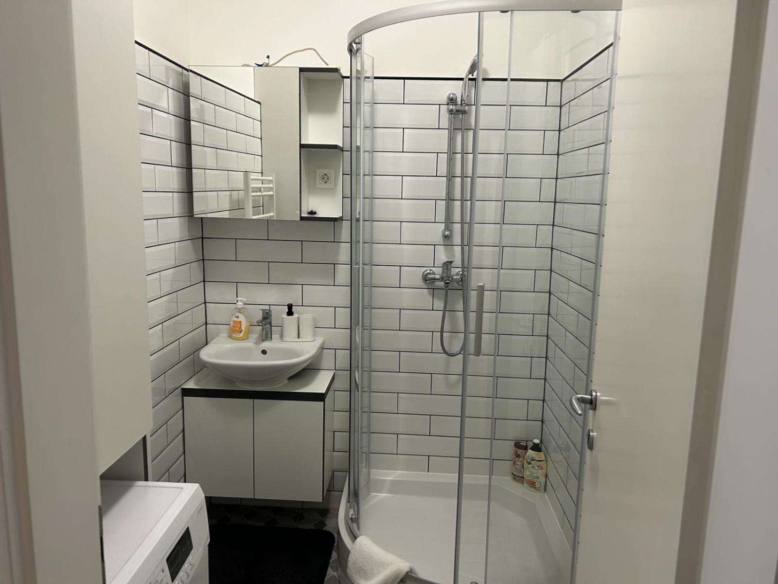 Noble Studio Apartments Zagreb Luaran gambar